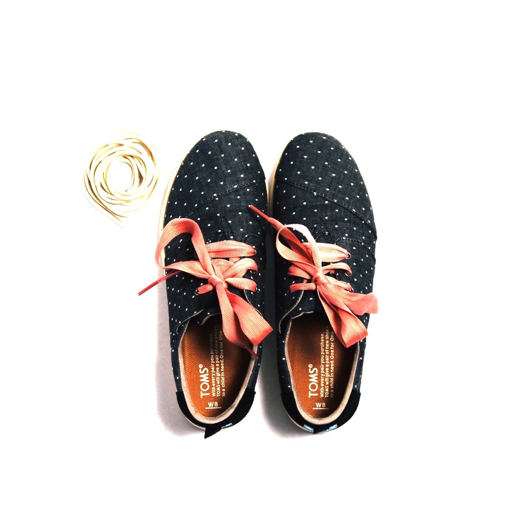 TOMS Del Rey Black Dot Chambray Shoes 8